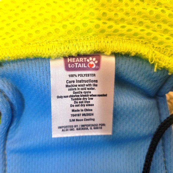 Heart to Tail Pet Hat Size M/L - Picture 6 of 6